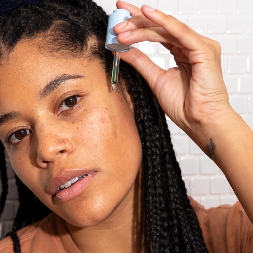 CityGirlDaily - Unlocking Clear Skin: The Practical Guide to Acne Treatment with Retinol