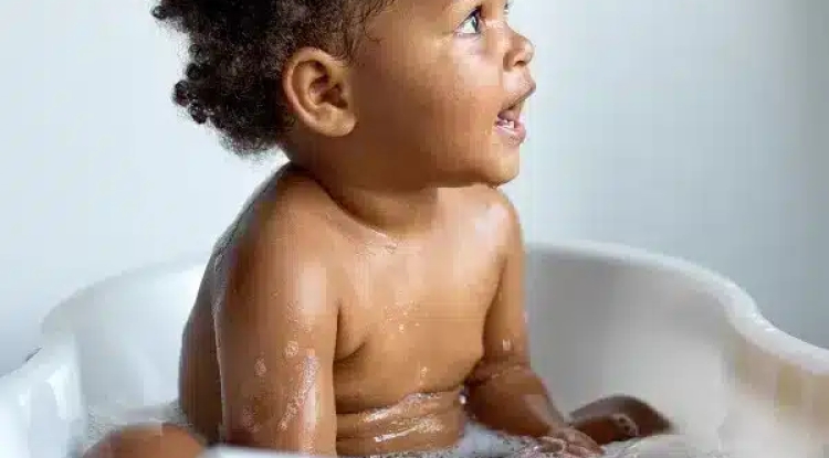 The Complete Guide to Safe Baby Shampoo (Along with Things Not to Use) - Chummy advice and positivity for the female parent