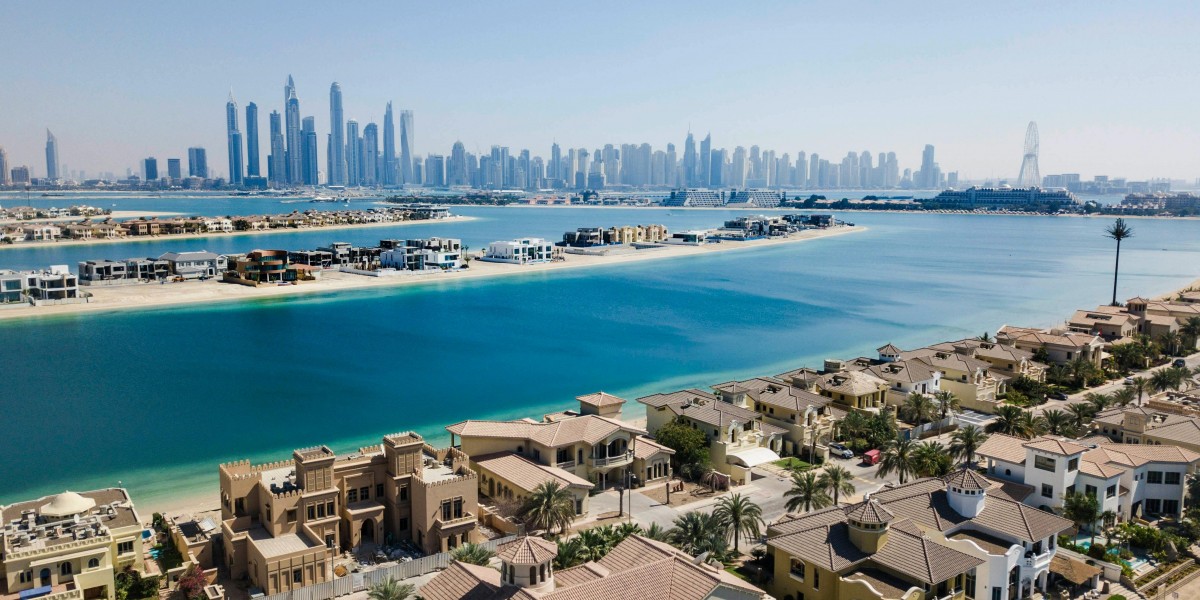 A Complete Guide to Dubai Parks and Resorts: Rides, Tickets & Tips