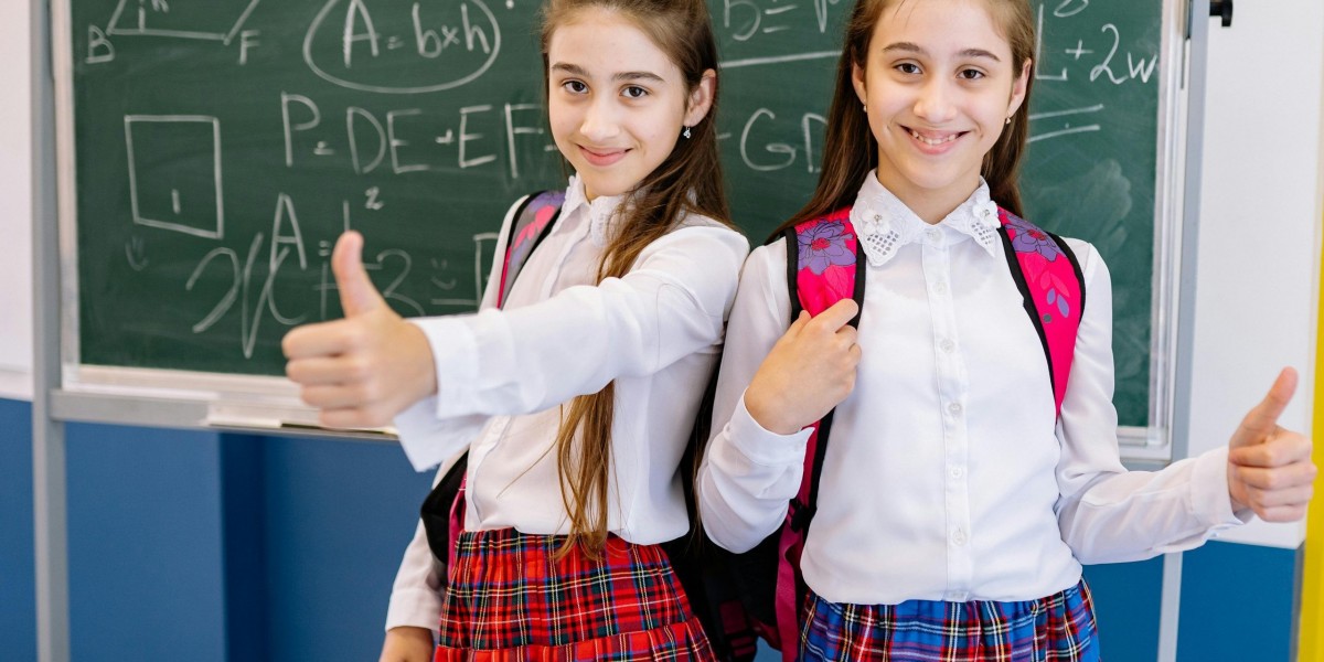 How GCSE Maths Online Tutors Can Help You Excel in 2025