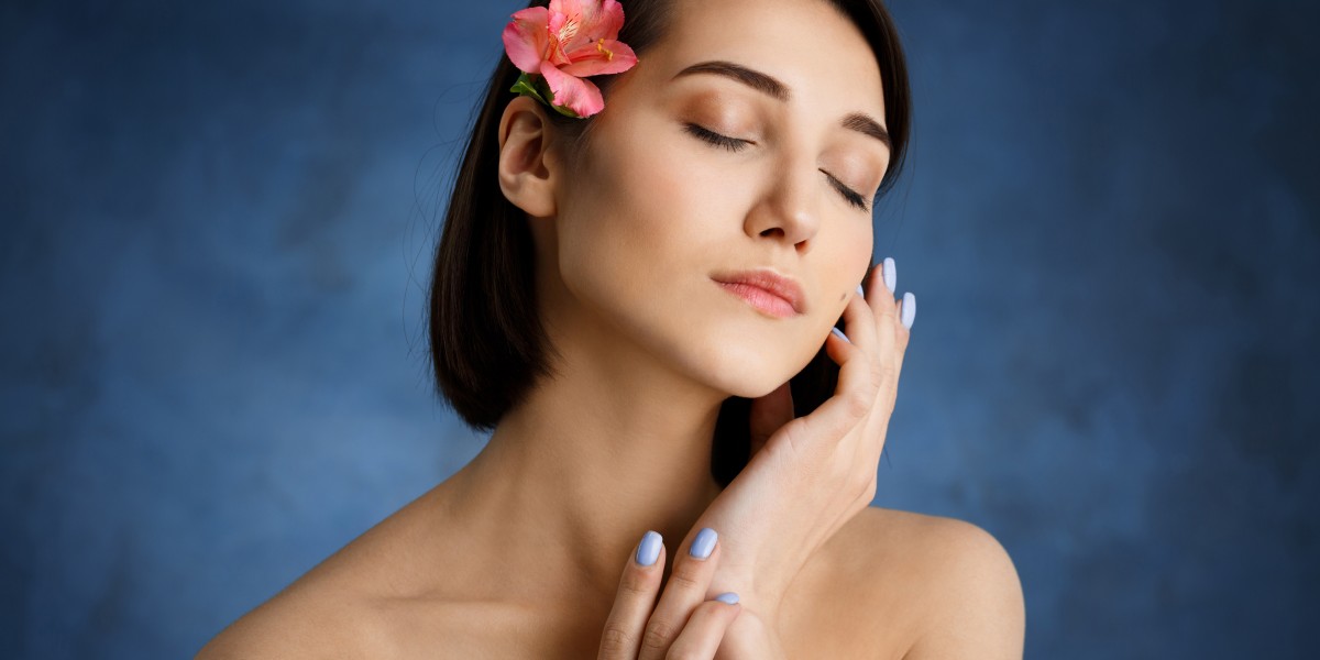 Which Facials for Clear Skin Are Suitable for Sensitive Skin?
