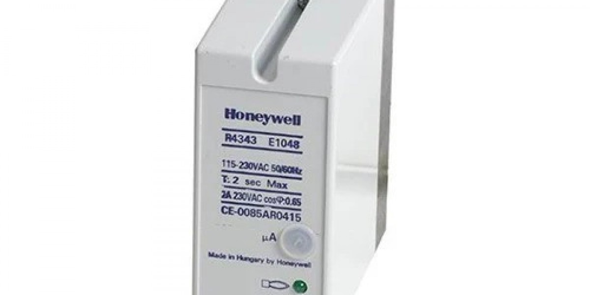 Honeywell R4343 E1014 — Reliable Flame Detector Relay | Honeywell