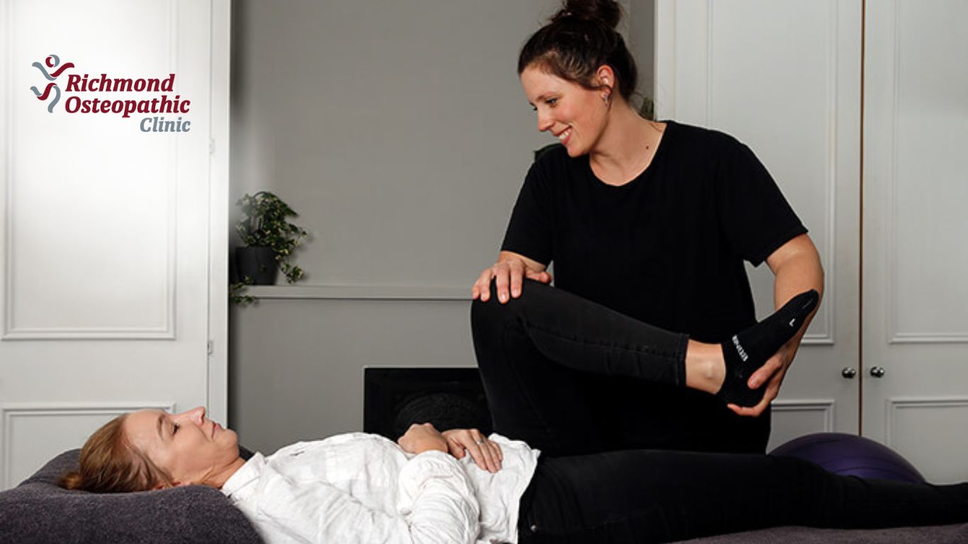 Comfortable Camberwell Osteopath at Richmond Osteopath | LogCla.com